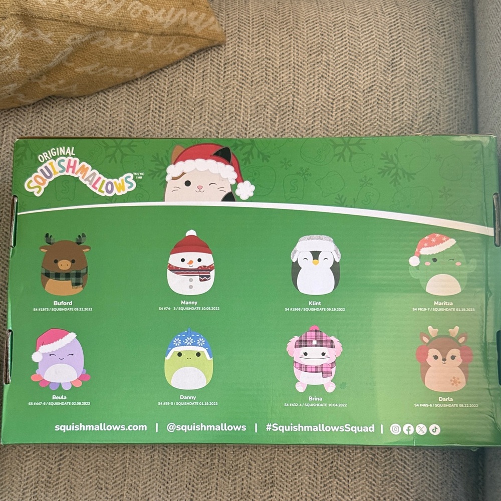 Squishmallows Holiday 8-Pack Plush - Picture 2 of 4